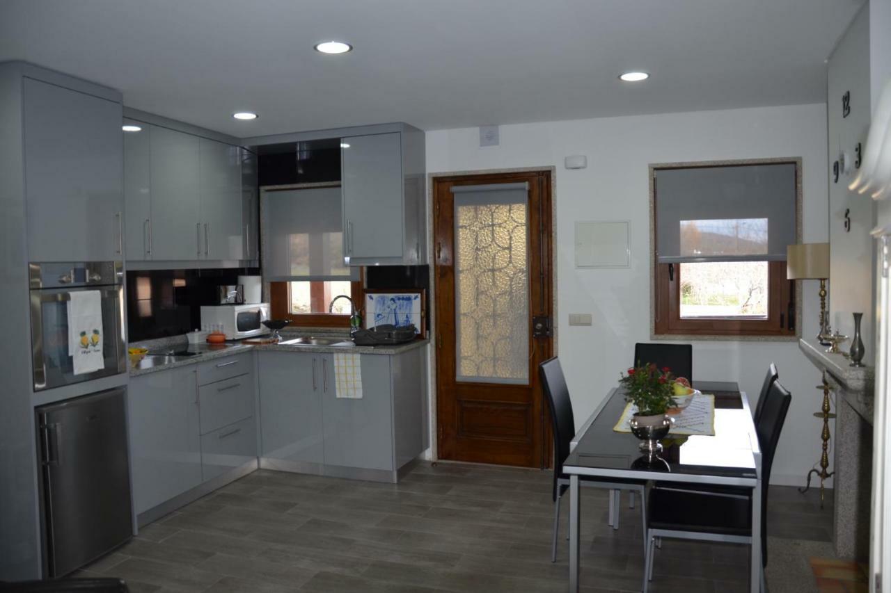 Casa Freixedelo Villa Santa Comba de Rossas Екстериор снимка